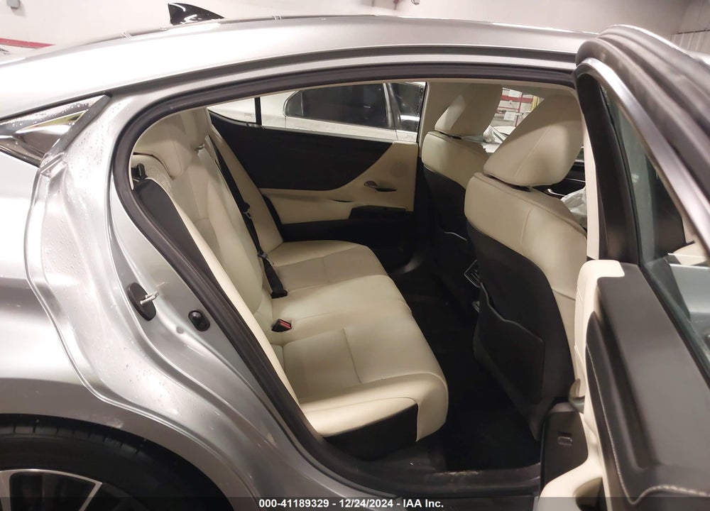 2022 LEXUS ES 350 VIN: 58ADZ1B14NU124361