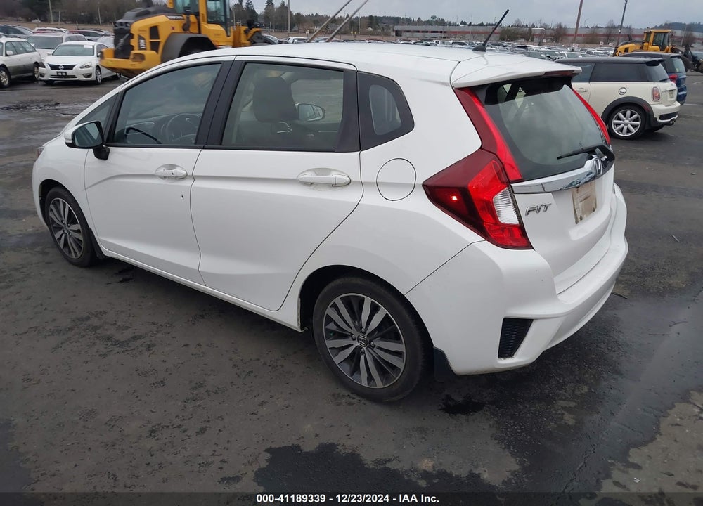2016 HONDA FIT EX VIN: JHMGK5H74GX039181