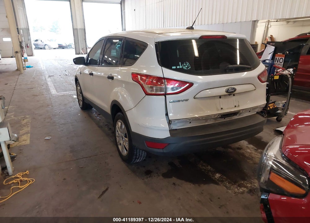 2014 FORD ESCAPE S VIN: 1FMCU0F7XEUD09427