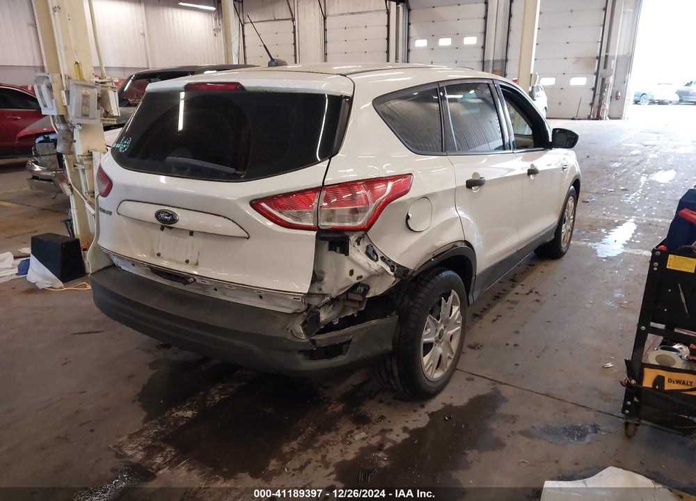 2014 FORD ESCAPE S VIN: 1FMCU0F7XEUD09427