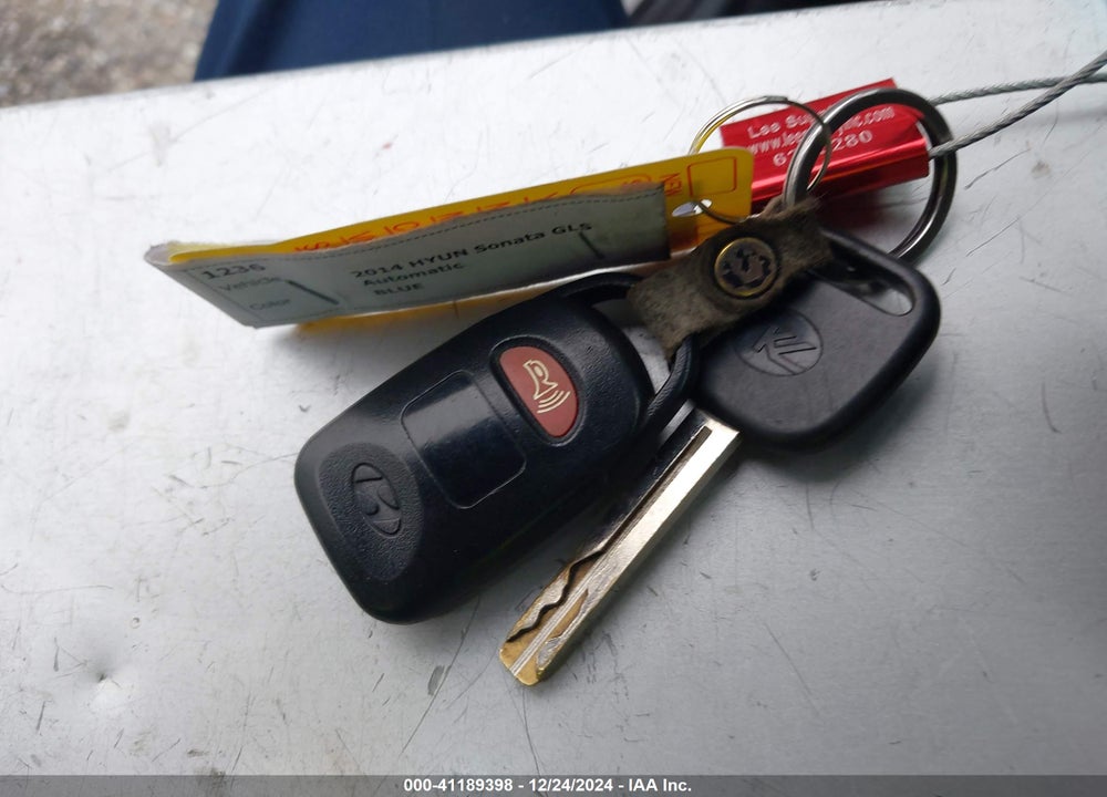 2014 HYUNDAI SONATA GLS VIN: 5NPEB4ACXEH842077