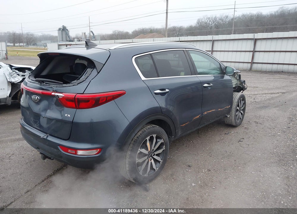 2017 KIA SPORTAGE EX VIN: KNDPNCAC0H7272352