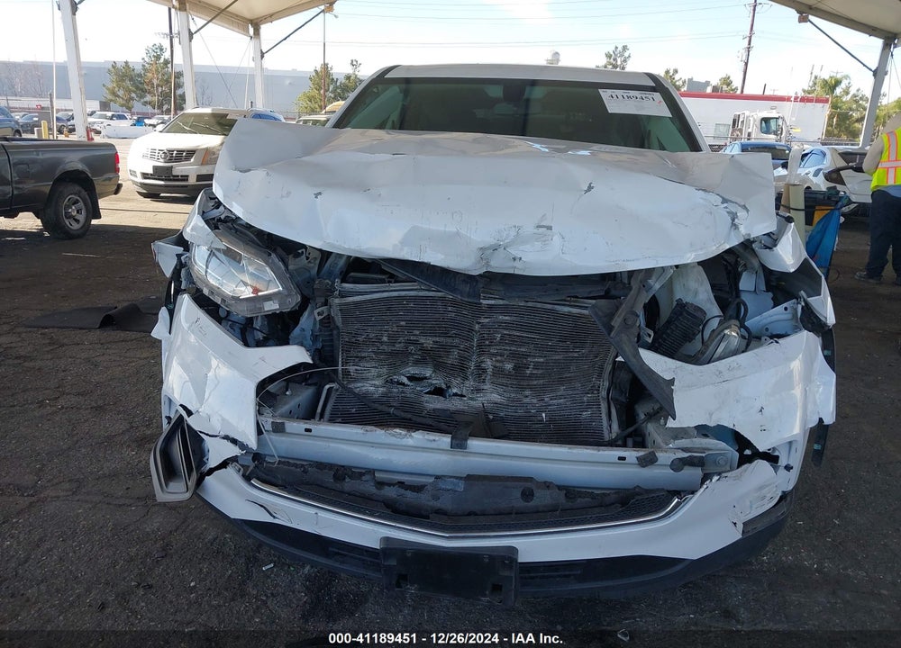 2020 CHEVROLET TRAVERSE FWD LS VIN: 1GNERFKW8LJ211890