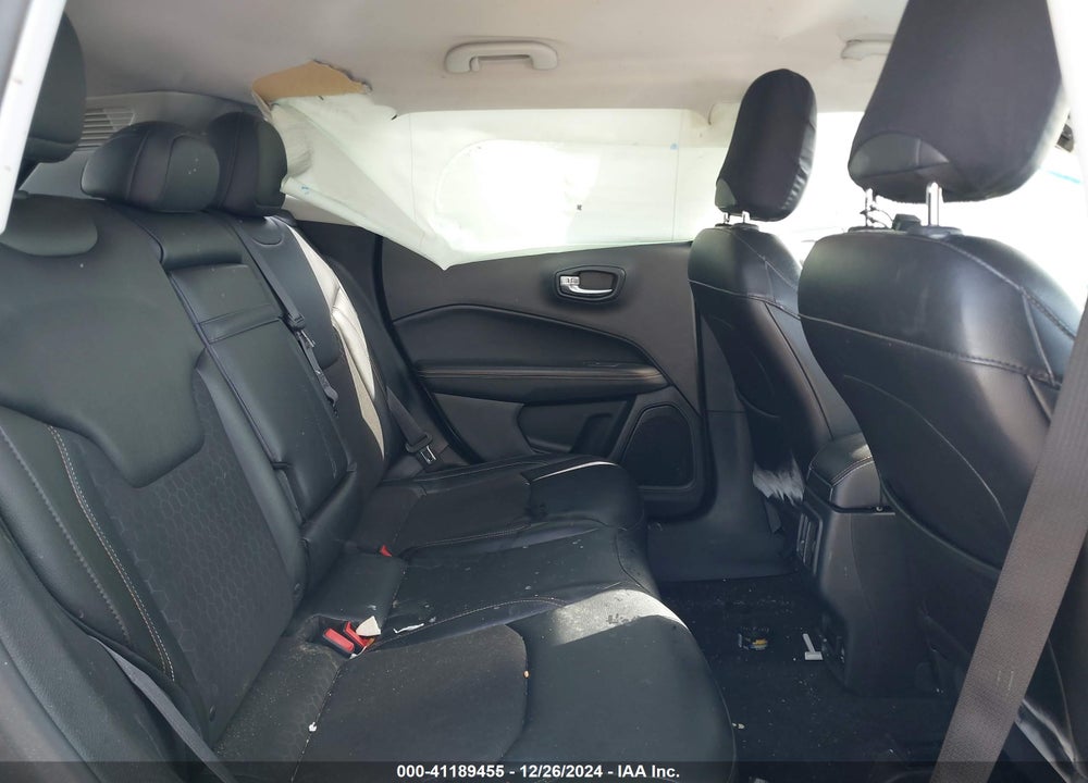 2018 JEEP COMPASS LATITUDE 4X4 VIN: 3C4NJDBBXJT116187