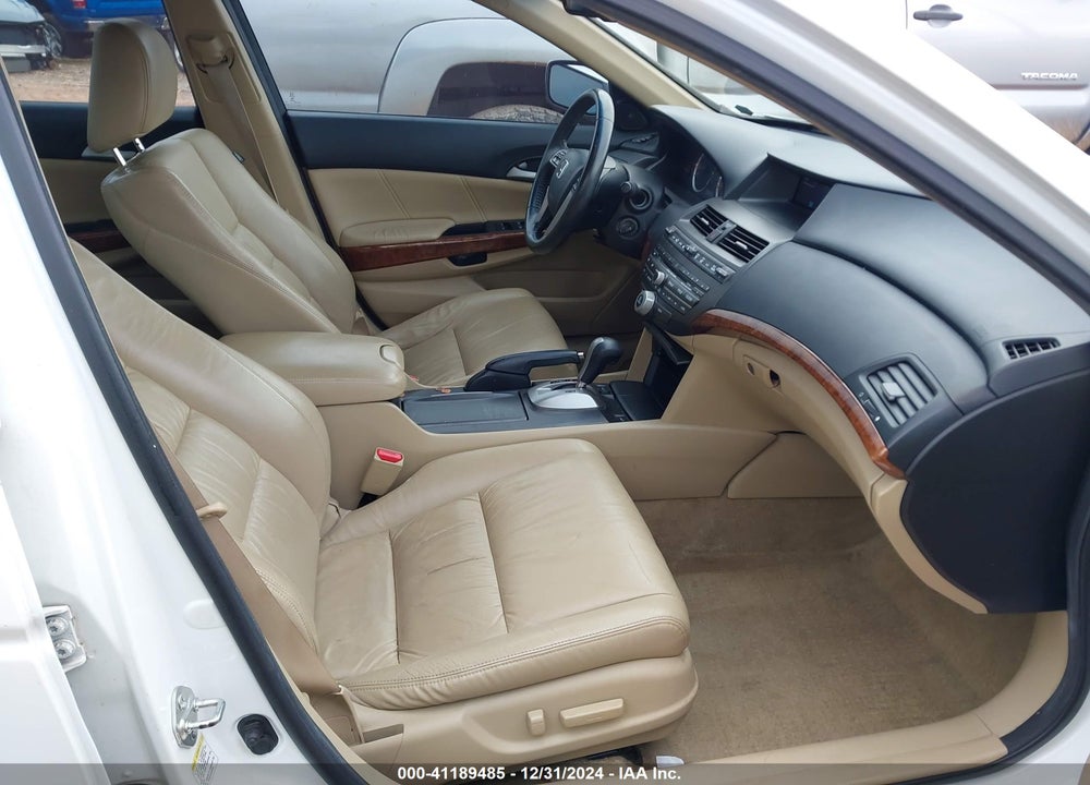 2011 HONDA ACCORD 3.5 EX-L VIN: 1HGCP3F82BA031398