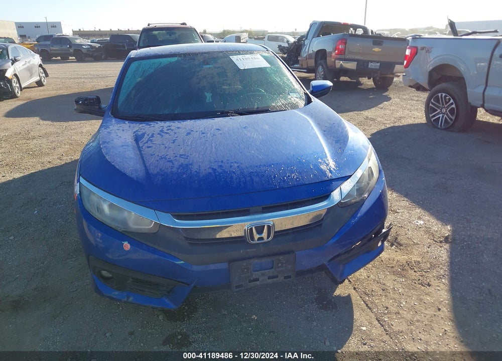 2018 HONDA CIVIC VIN: 2HGFC3B31JH353873