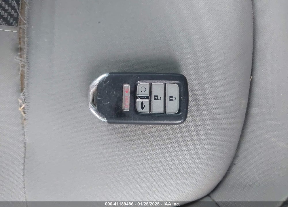 2018 HONDA CIVIC VIN: 2HGFC3B31JH353873
