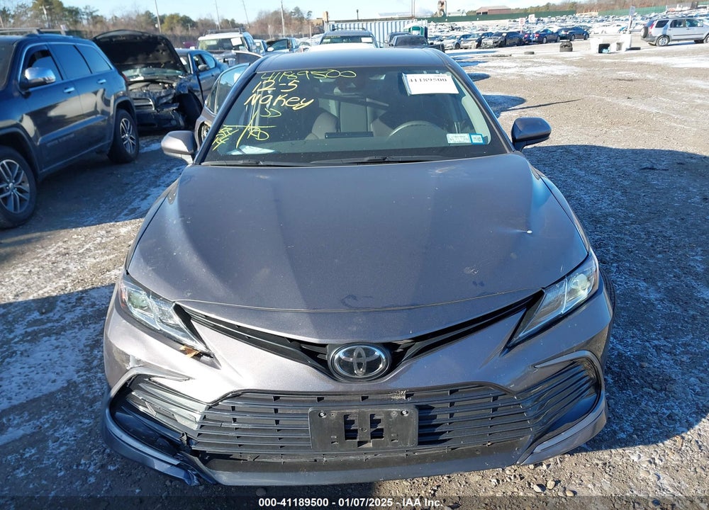 2021 TOYOTA CAMRY LE VIN: 4T1C11AK6MU616117
