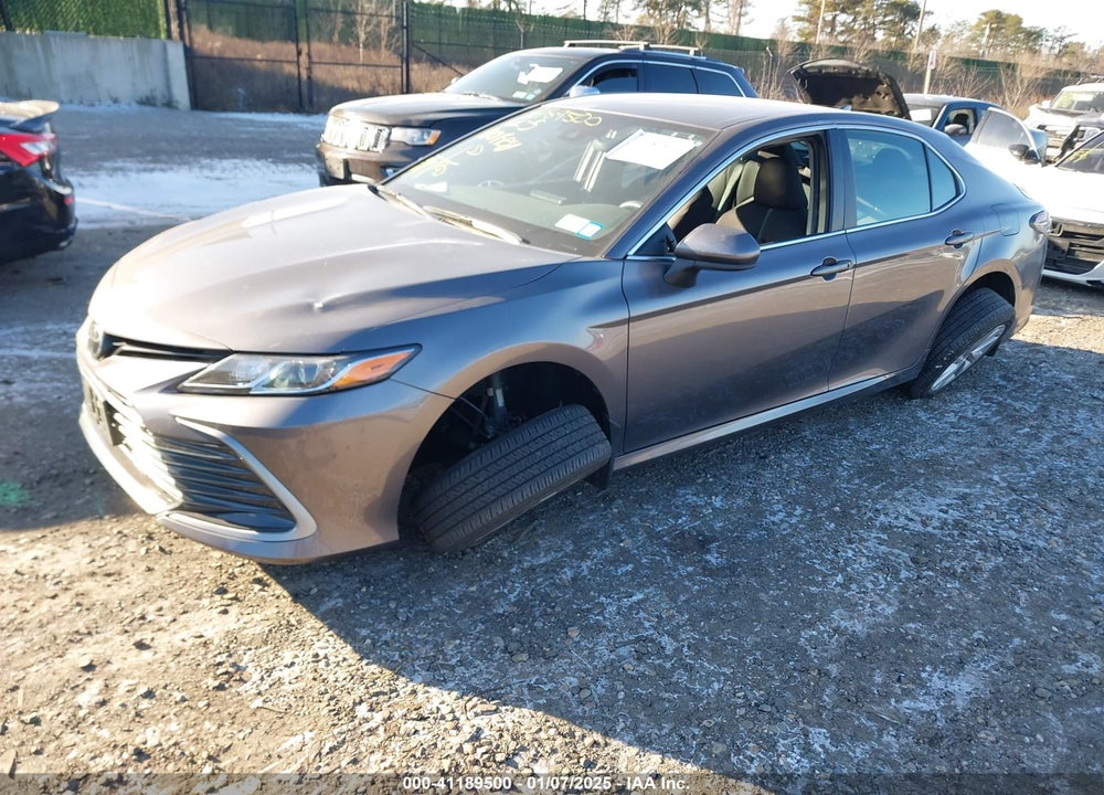 2021 TOYOTA CAMRY LE VIN: 4T1C11AK6MU616117