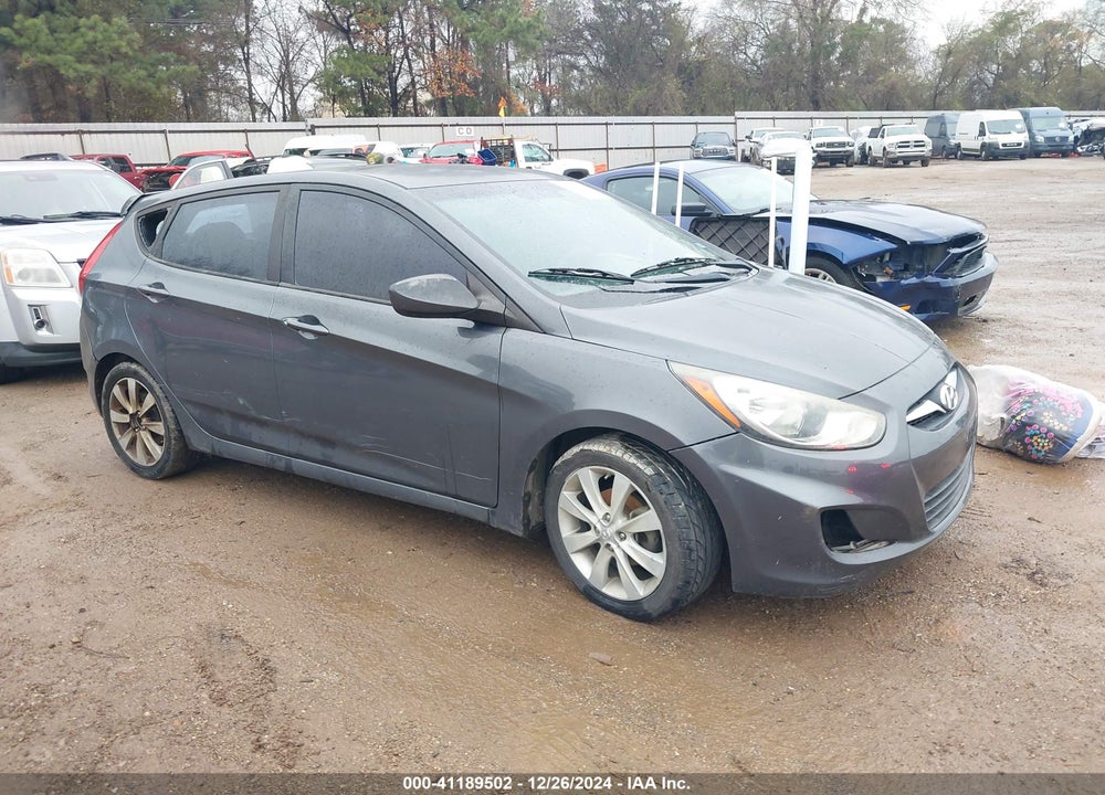2012 HYUNDAI ACCENT SE VIN: KMHCU5AE4CU013481