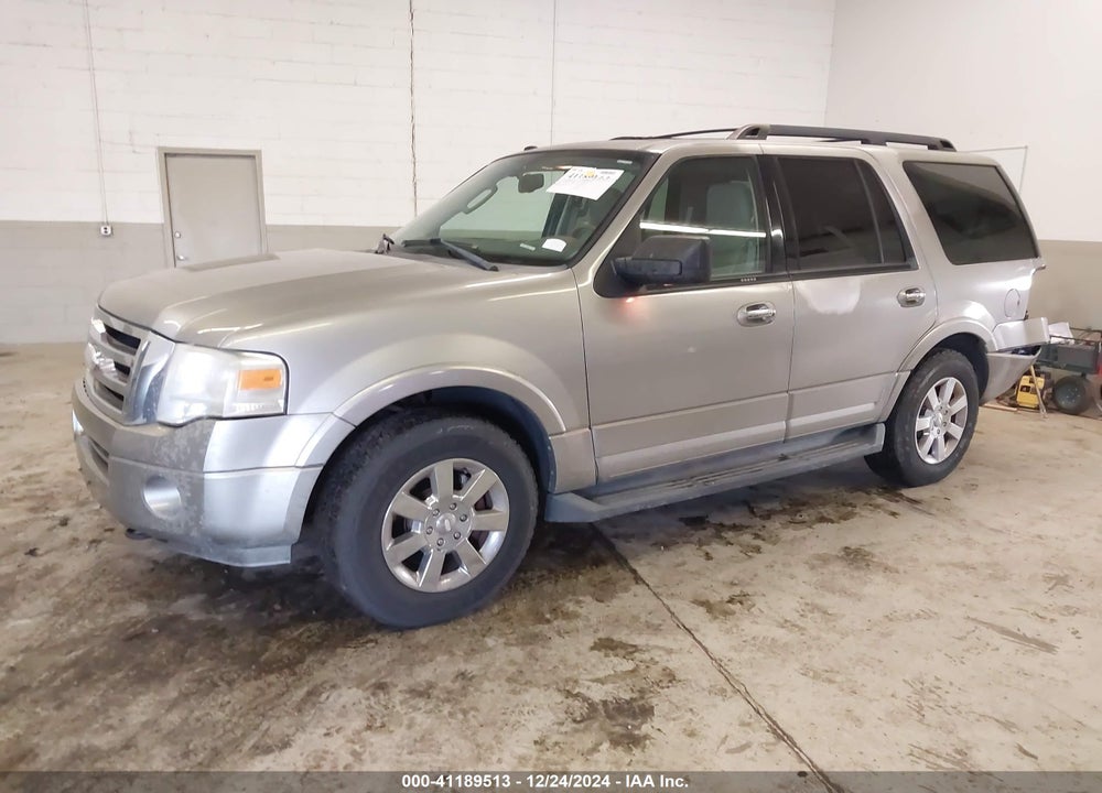 2009 FORD EXPEDITION XLT VIN: 1FMFU16589LA00472