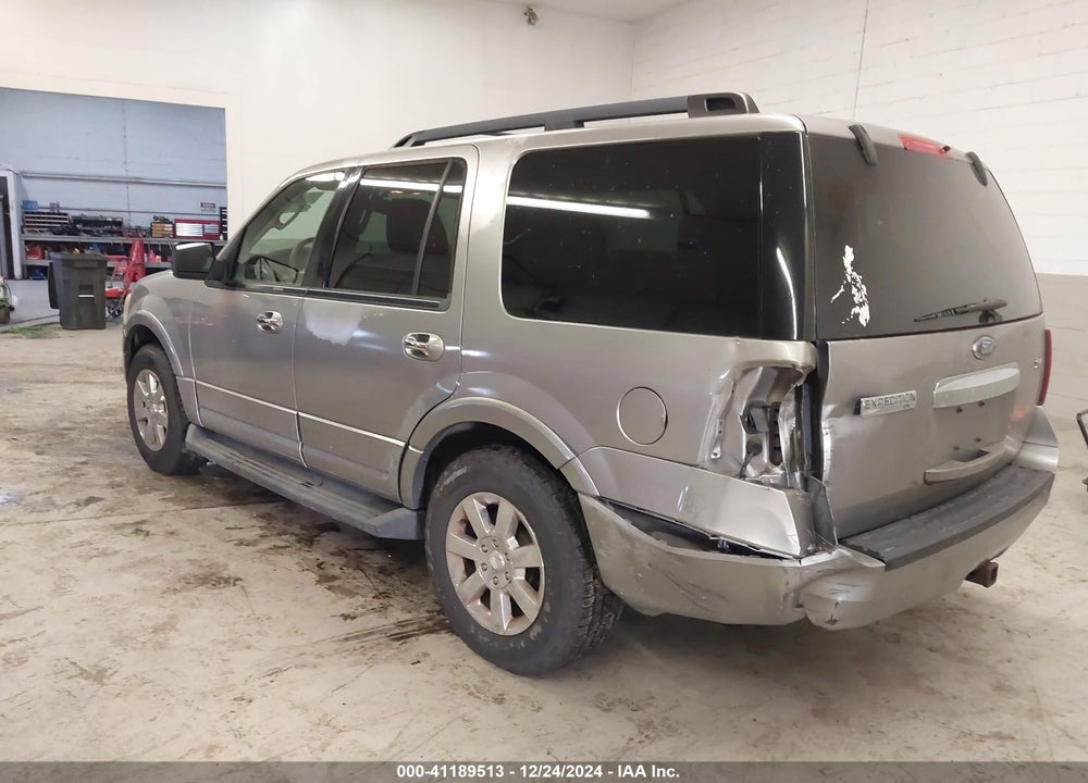 2009 FORD EXPEDITION XLT VIN: 1FMFU16589LA00472