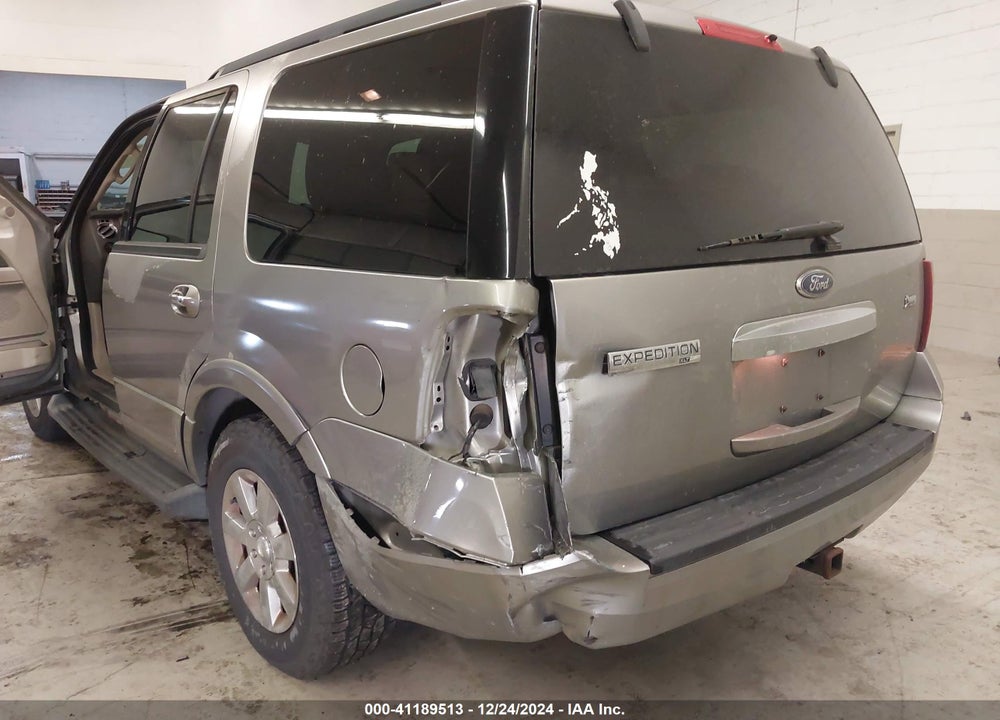 2009 FORD EXPEDITION XLT VIN: 1FMFU16589LA00472