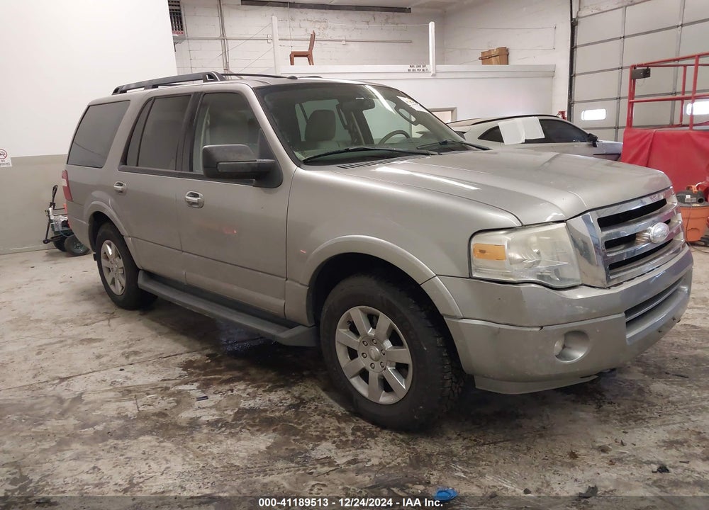 2009 FORD EXPEDITION XLT VIN: 1FMFU16589LA00472