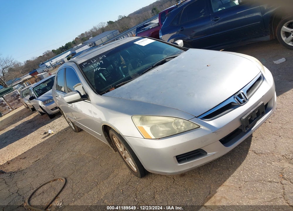 2007 HONDA ACCORD 3.0 EX VIN: 1HGCM66517A072709