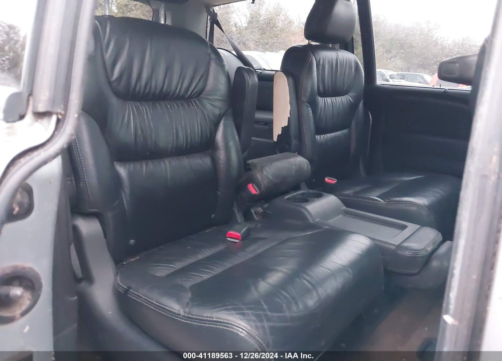 2008 HONDA ODYSSEY TOURING VIN: 5FNRL38928B075413