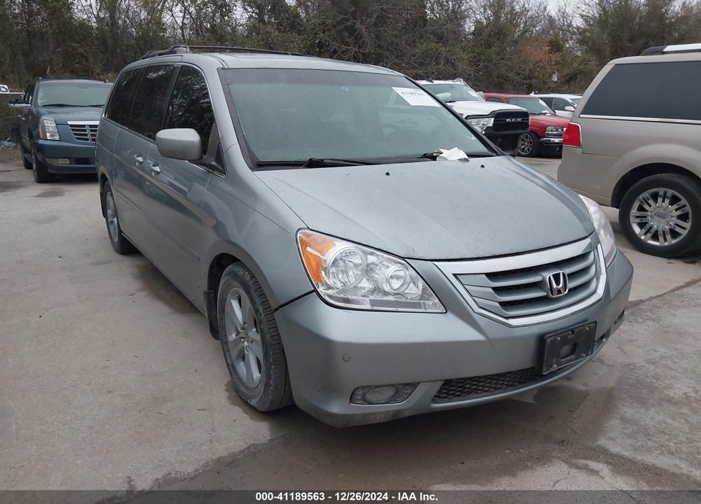 2008 HONDA ODYSSEY TOURING VIN: 5FNRL38928B075413