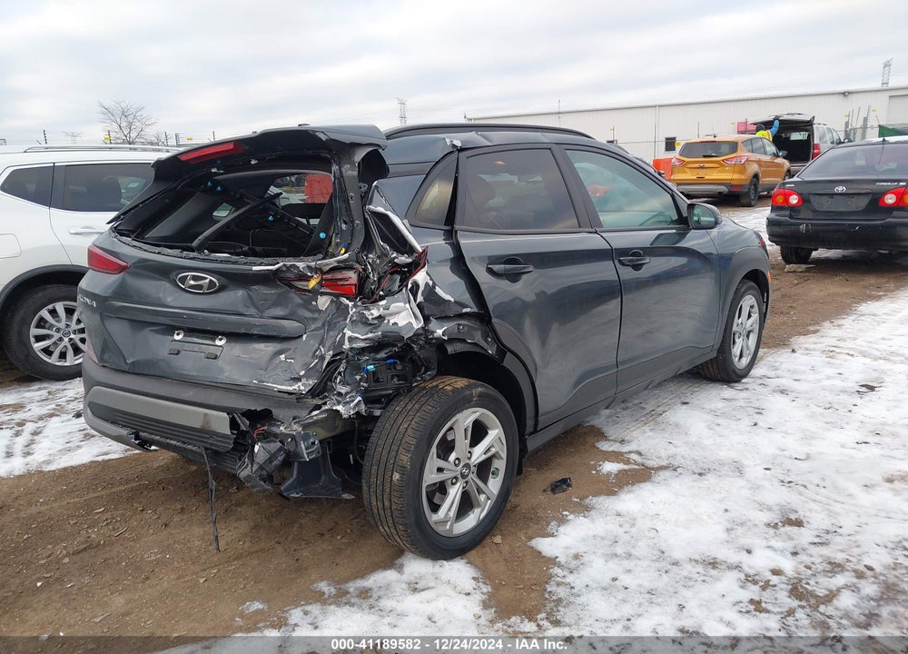 2022 HYUNDAI KONA SEL VIN: KM8K3CAB2NU758001