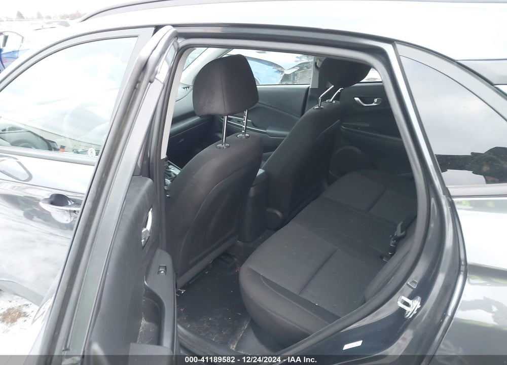 2022 HYUNDAI KONA SEL VIN: KM8K3CAB2NU758001