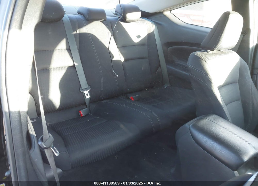 2015 HONDA ACCORD EX VIN: 1HGCT1B71FA015423