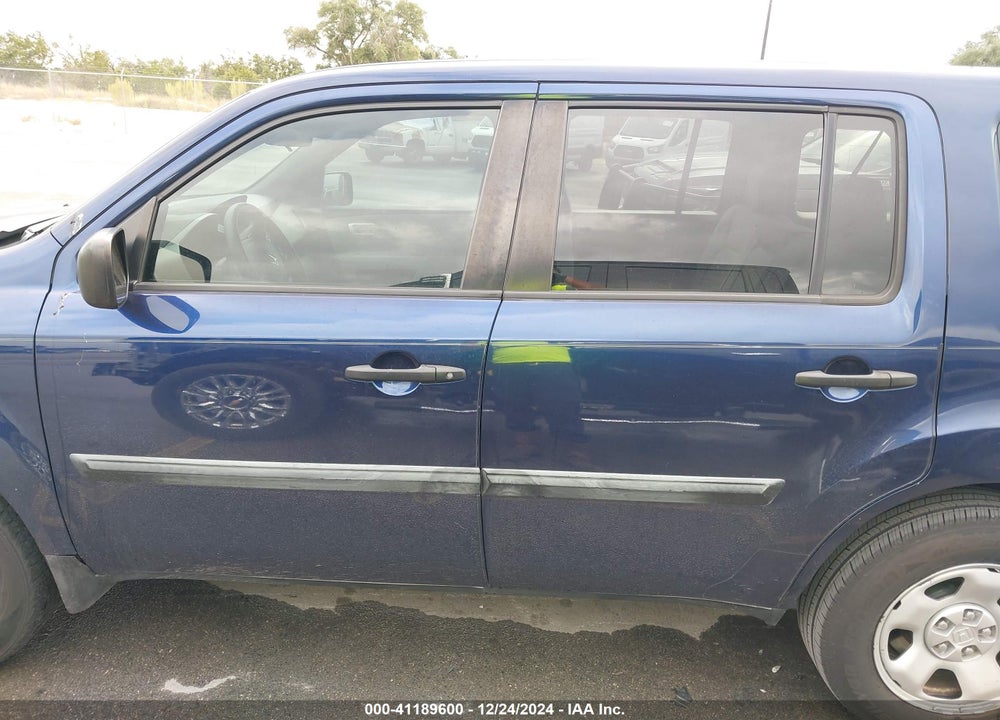 2013 HONDA PILOT LX VIN: 5FNYF3H27DB005020