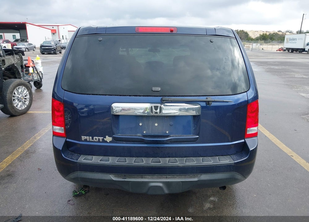 2013 HONDA PILOT LX VIN: 5FNYF3H27DB005020