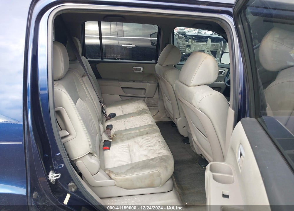 2013 HONDA PILOT LX VIN: 5FNYF3H27DB005020