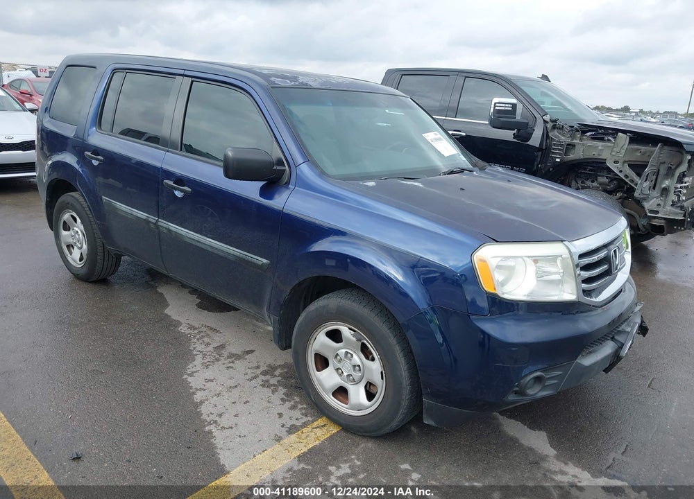 2013 HONDA PILOT LX VIN: 5FNYF3H27DB005020