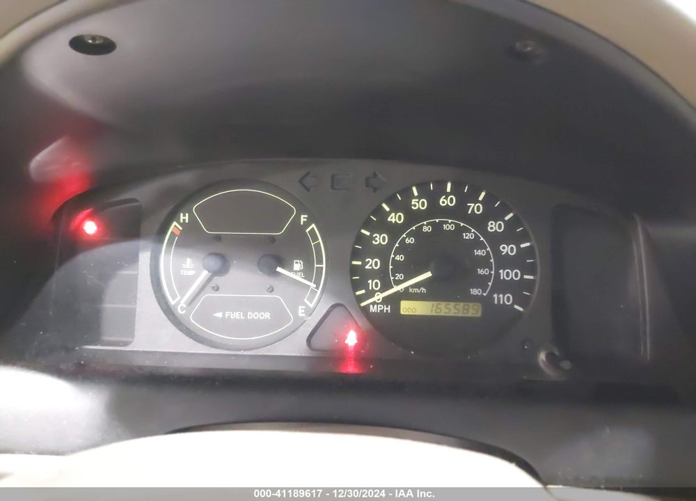 2002 TOYOTA COROLLA CE VIN: 2T1BR12E62C567609