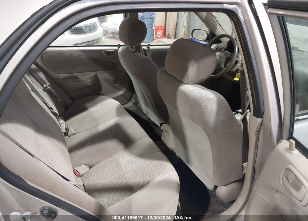 2002 TOYOTA COROLLA CE VIN: 2T1BR12E62C567609