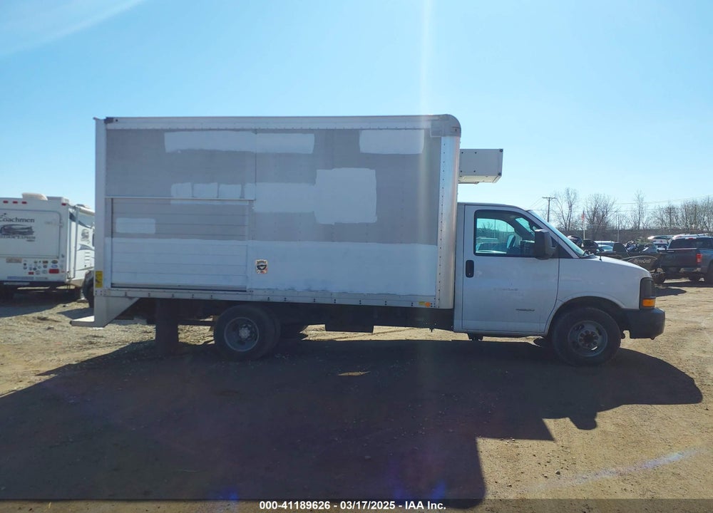 2015 CHEVROLET EXPRESS CUTAWAY 4500 VIN: 1GB6G5CG5F1156554