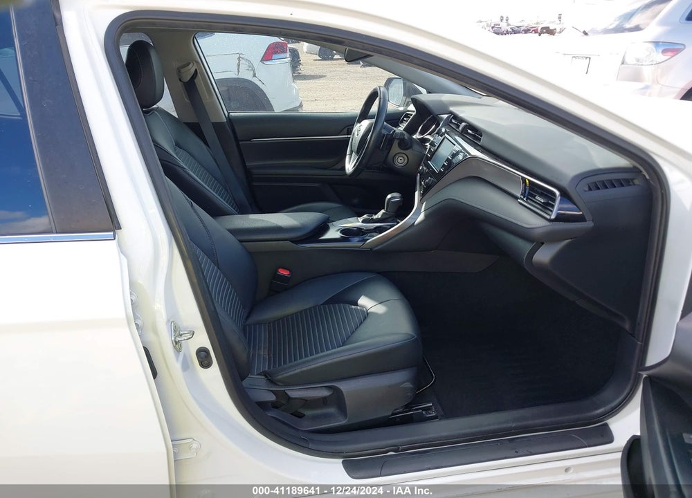 2020 TOYOTA CAMRY VIN: 4T1G11AK0LU957688