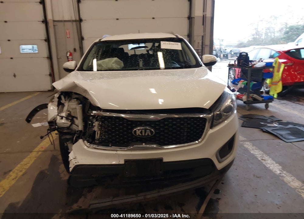 2017 KIA SORENTO 3.3L LX VIN: 5XYPGDA55HG219053