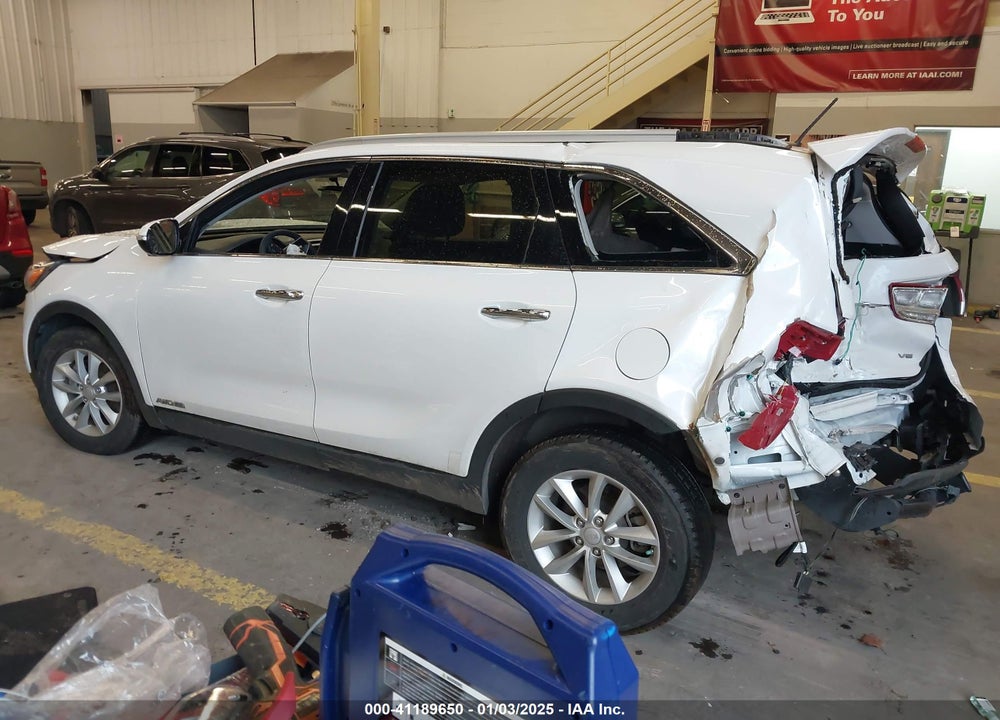 2017 KIA SORENTO 3.3L LX VIN: 5XYPGDA55HG219053