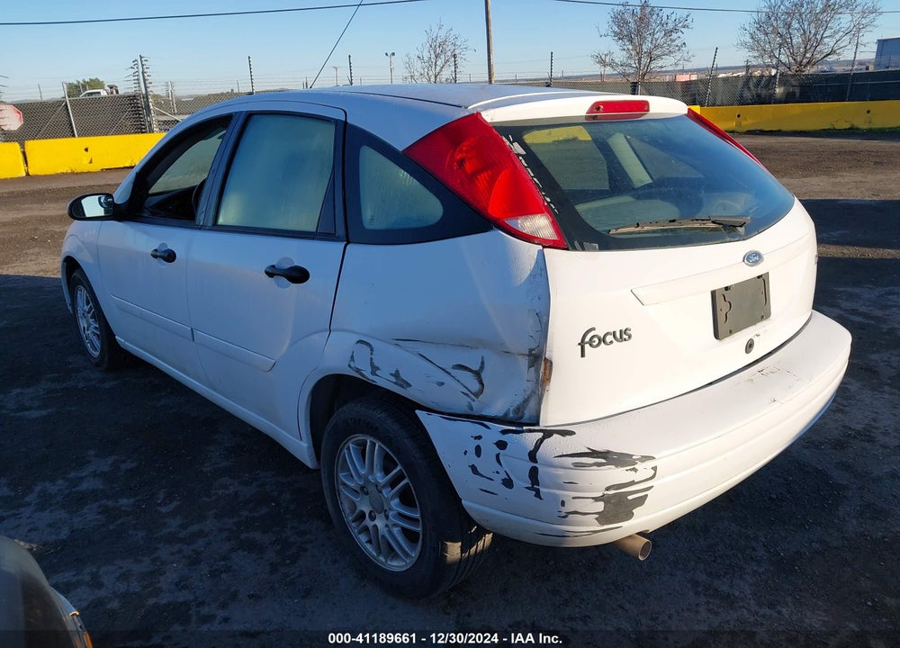 2004 FORD FOCUS ZX5 VIN: 3FAFP37Z74R128646