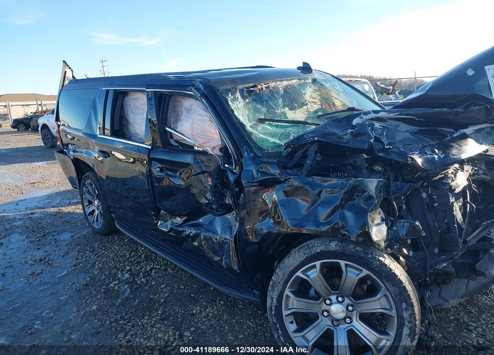 2016 CHEVROLET SUBURBAN LT VIN: 1GNSKHKC9GR289059