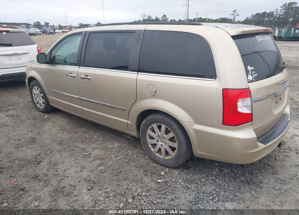 2011 CHRYSLER TOWN & COUNTRY TOURING-L VIN: 2A4RR8DG6BR617893