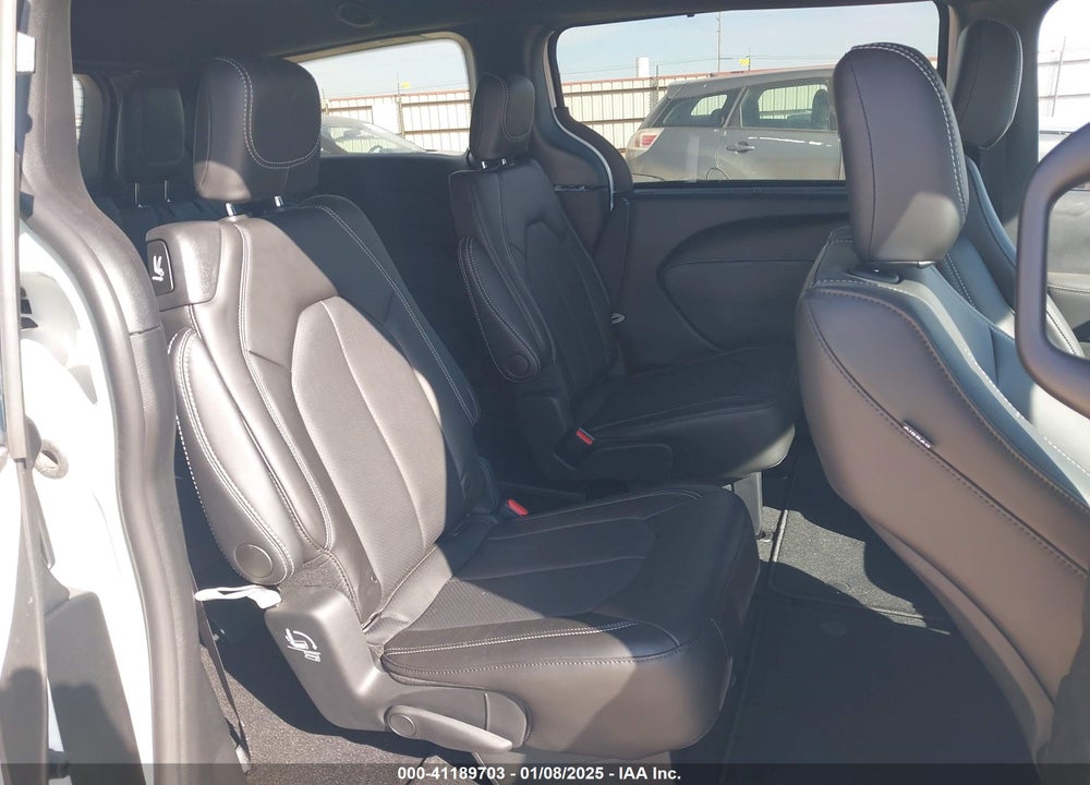 2025 CHRYSLER PACIFICA SELECT VIN: 2C4RC1BG8SR520583