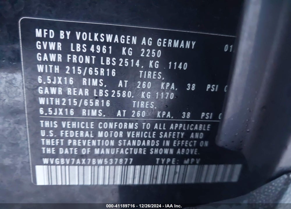 2011 VOLKSWAGEN TIGUAN VIN: WVGBV7AX7BW537877