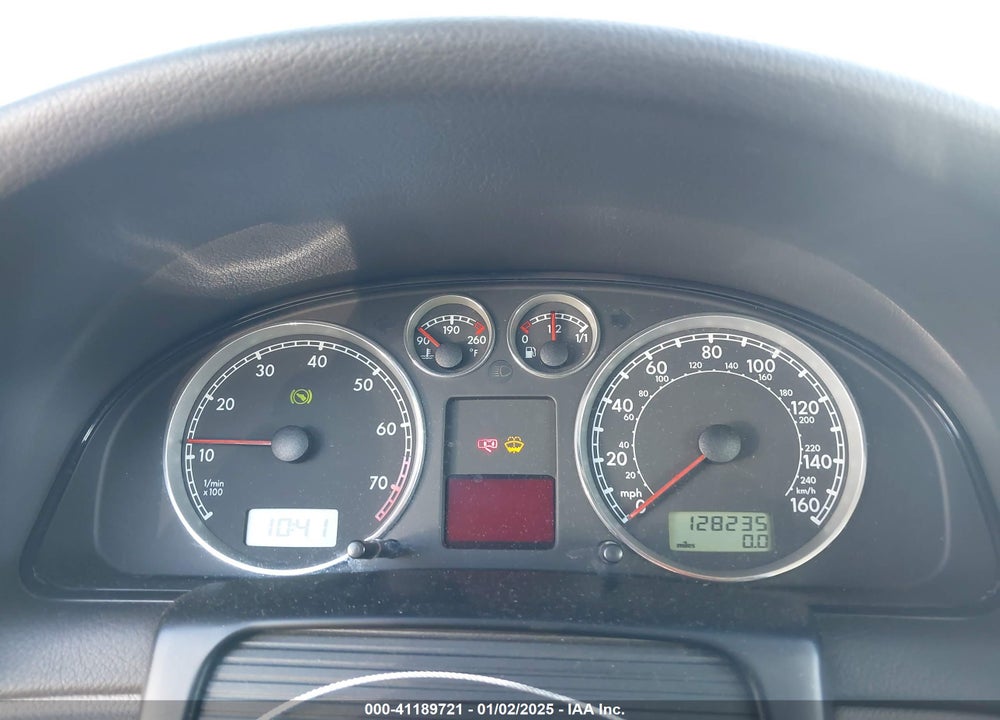 2002 VOLKSWAGEN PASSAT GLS VIN: WVWVD63BX2E389844