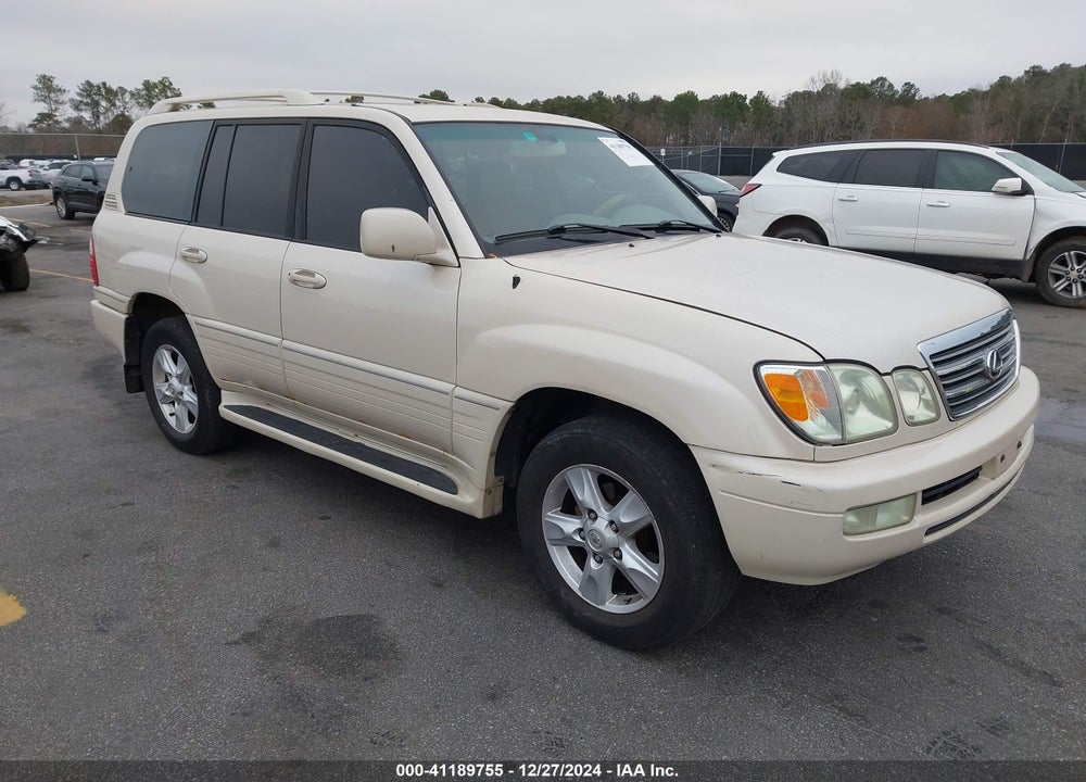 2004 LEXUS LX 470 VIN: JTJHT00W143536424