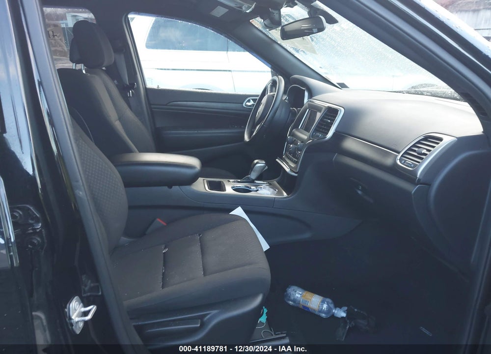 2020 JEEP GRAND CHEROKEE LAREDO E 4X4 VIN: 1C4RJFAG6LC105213