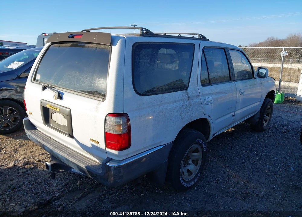 1996 TOYOTA 4RUNNER SR5 VIN: JT3GN86R9T0013536