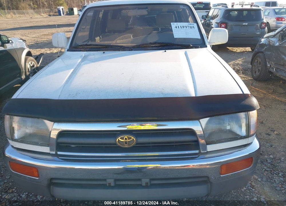1996 TOYOTA 4RUNNER SR5 VIN: JT3GN86R9T0013536