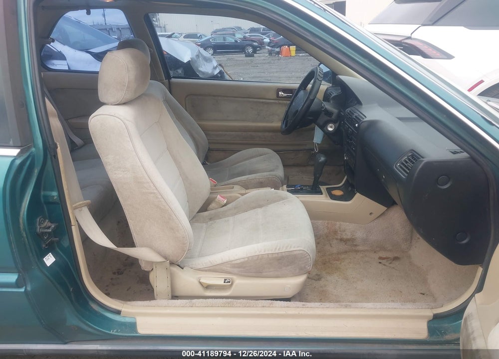 1992 HONDA ACCORD EX VIN: 1HGCB7275NA030849