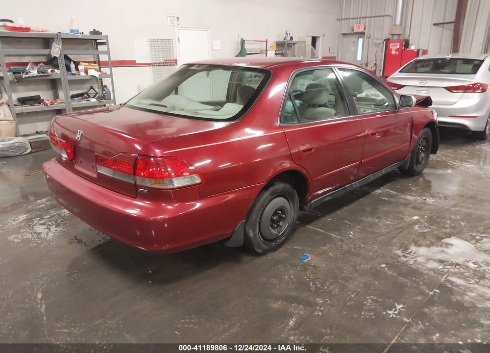 2001 HONDA ACCORD 3.0 LX VIN: 1HGCG16481A021412