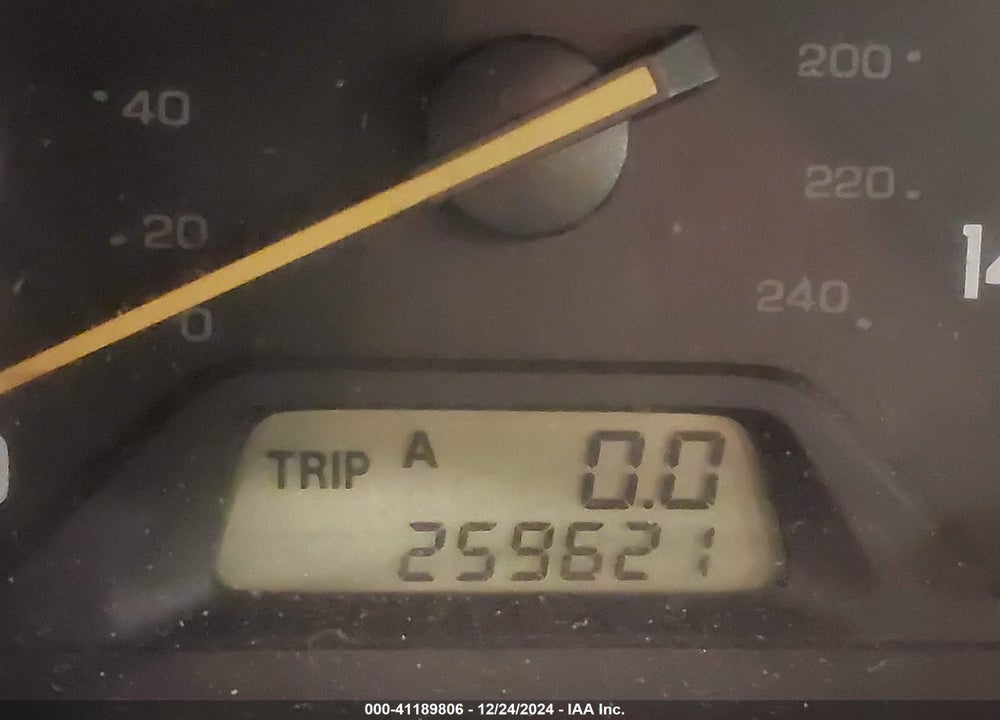 2001 HONDA ACCORD 3.0 LX VIN: 1HGCG16481A021412