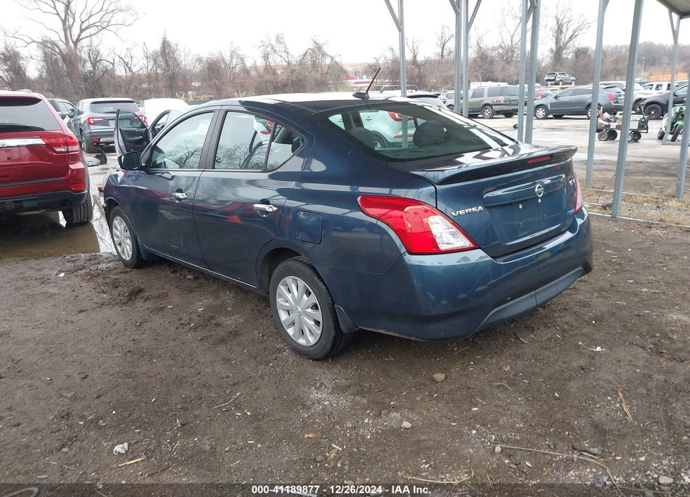 2016 NISSAN VERSA 1.6 SV VIN: 3N1CN7AP1GL832739
