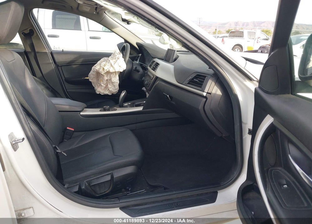 2015 BMW 320I VIN: WBA3B1C54FK140163