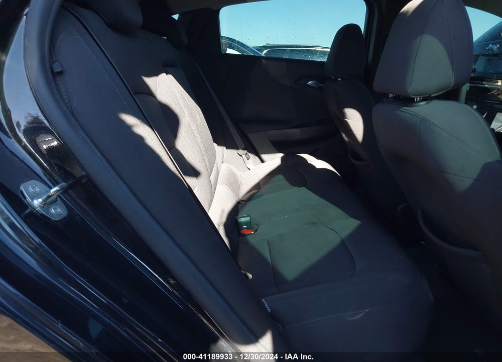 2020 CHEVROLET MALIBU VIN: 1G1ZD5ST1LF040260